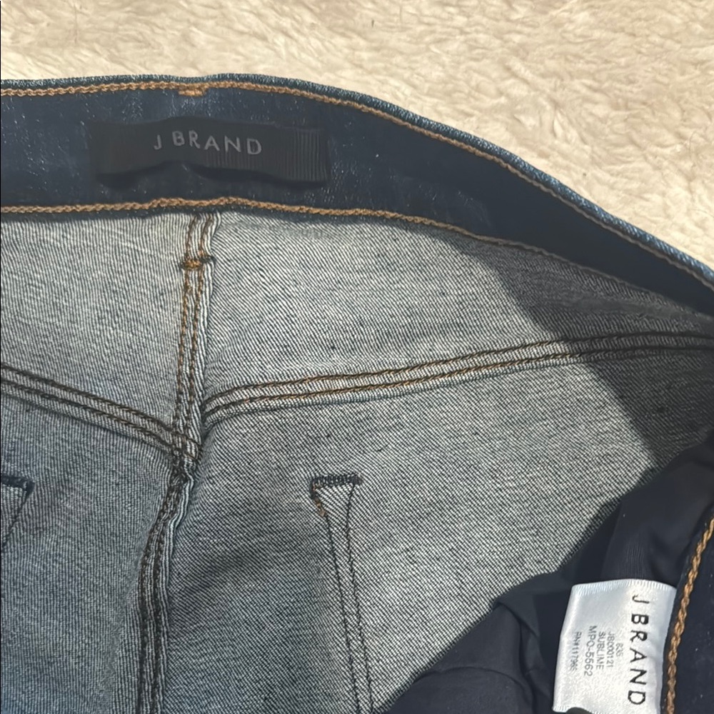 J BRAND Skinny Dark Wash Women's Jeans - Size 28 - Picture 2 of 11
